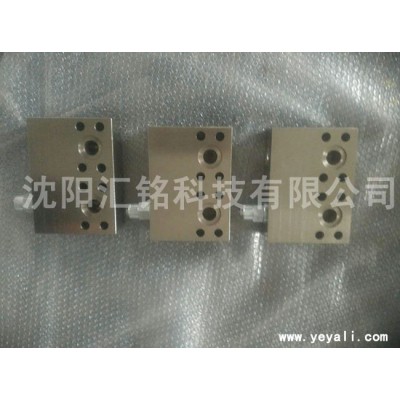 廠(chǎng)家設(shè)計(jì)定制生產(chǎn)除雪車(chē)設(shè)備用平衡